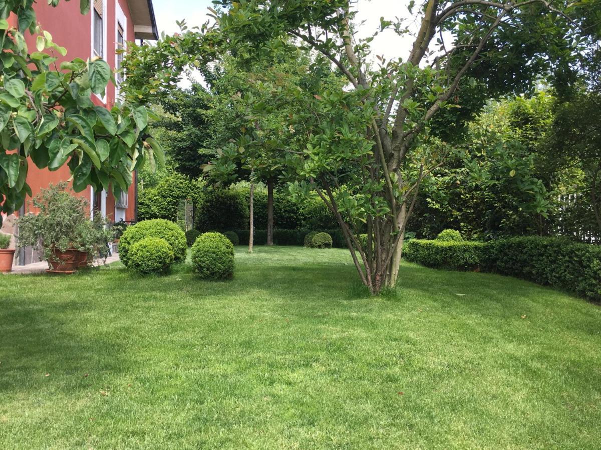 サン・ドナート・ミラネーゼHouse&Gardenアパートメント エクステリア 写真